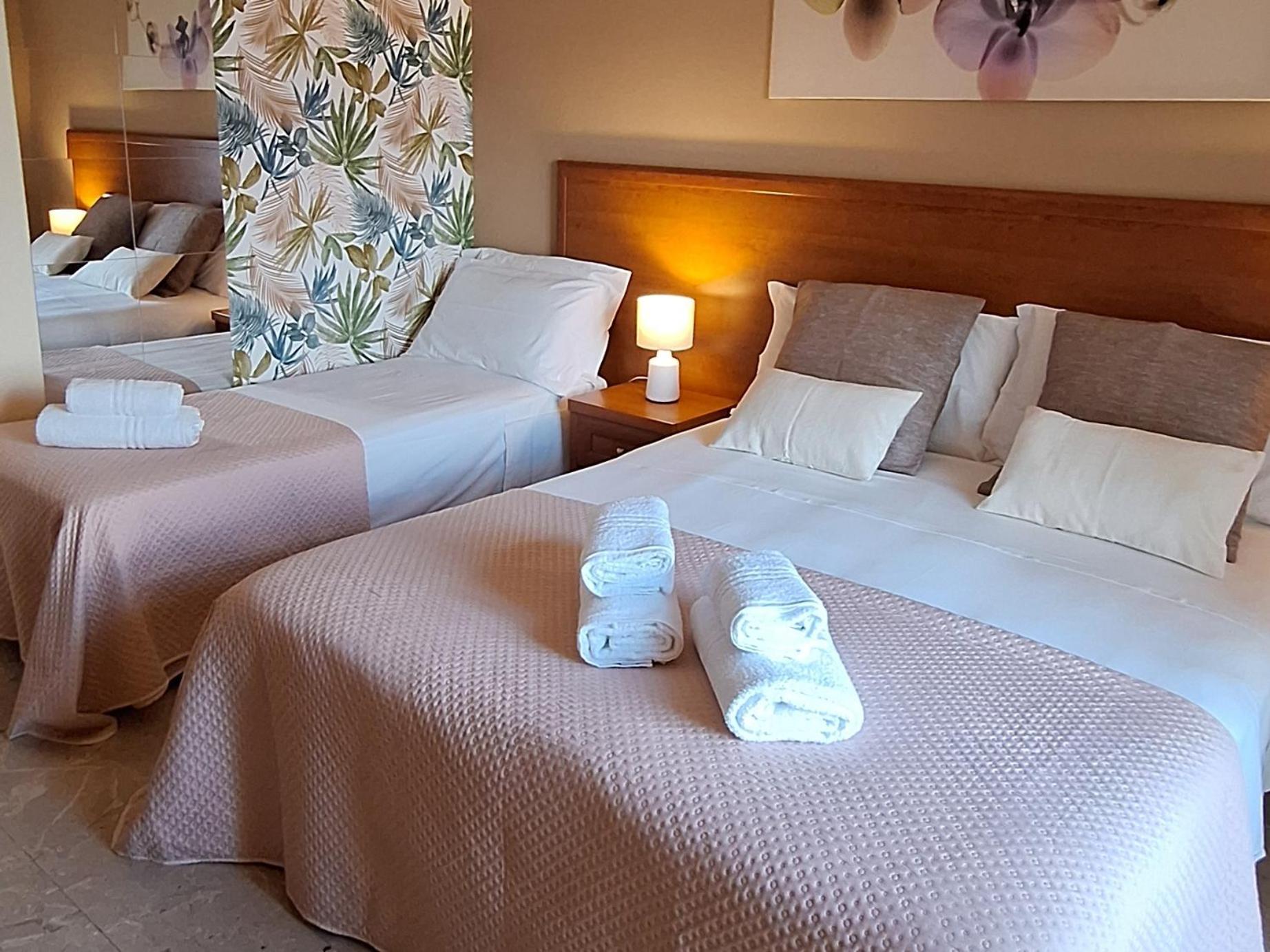 Laranda Rooms ミラッツォ エクステリア 写真