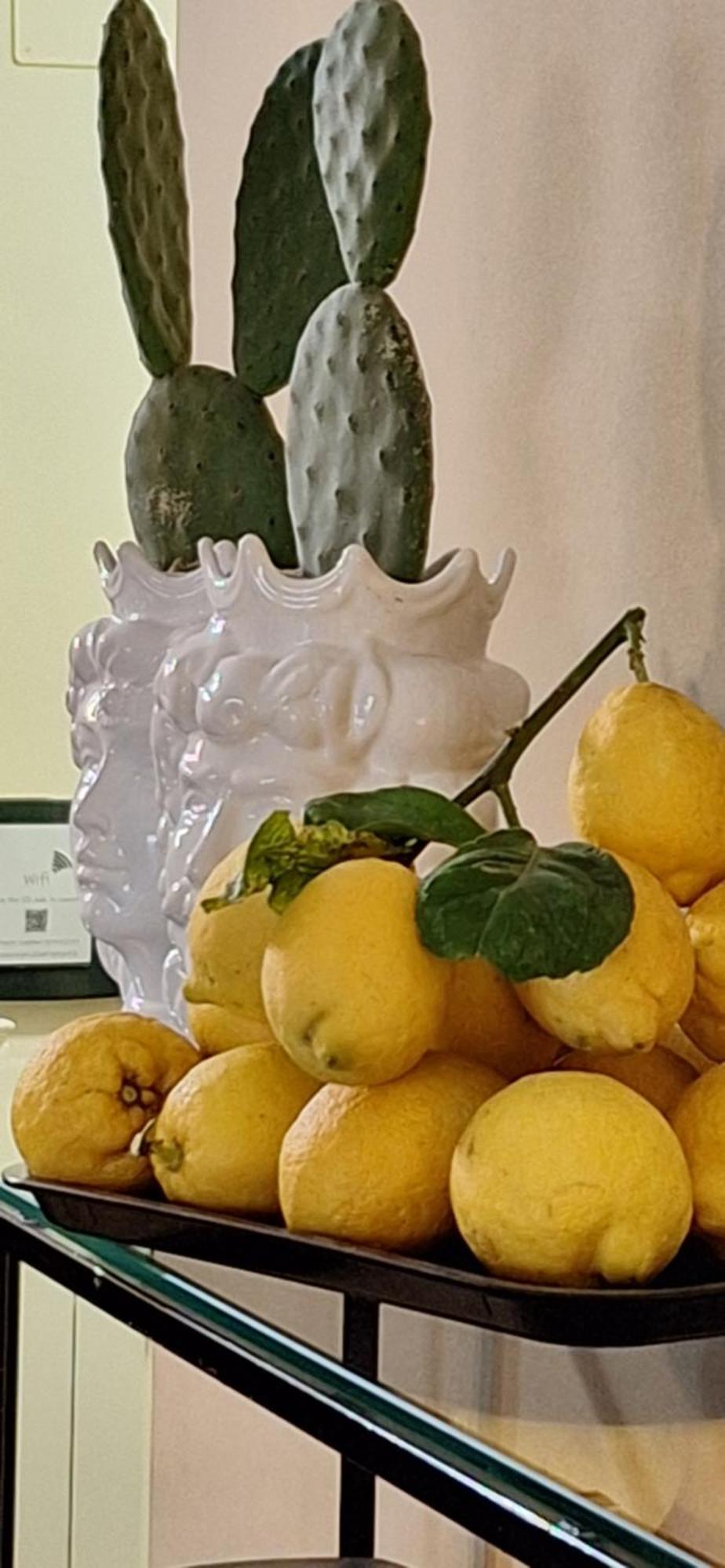 Laranda Rooms ミラッツォ エクステリア 写真