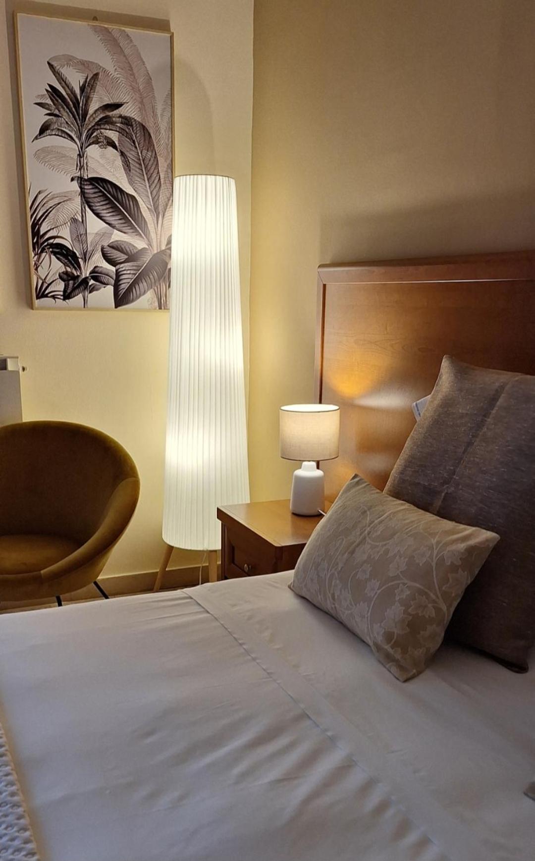 Laranda Rooms ミラッツォ 部屋 写真